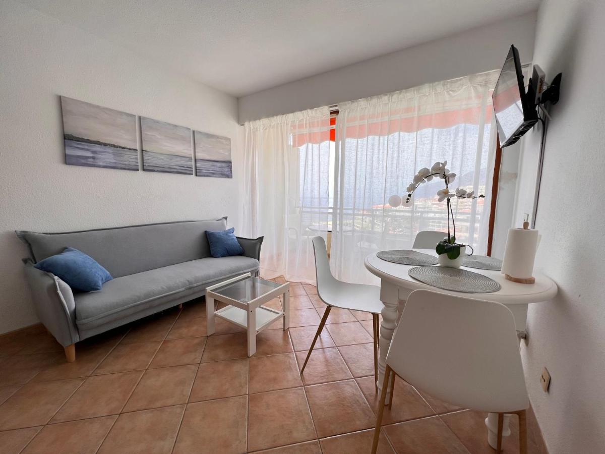 Arenas Negras 13, Alojamiento Con Vistas A La Playa Apartment Puerto de Santiago  Exterior photo